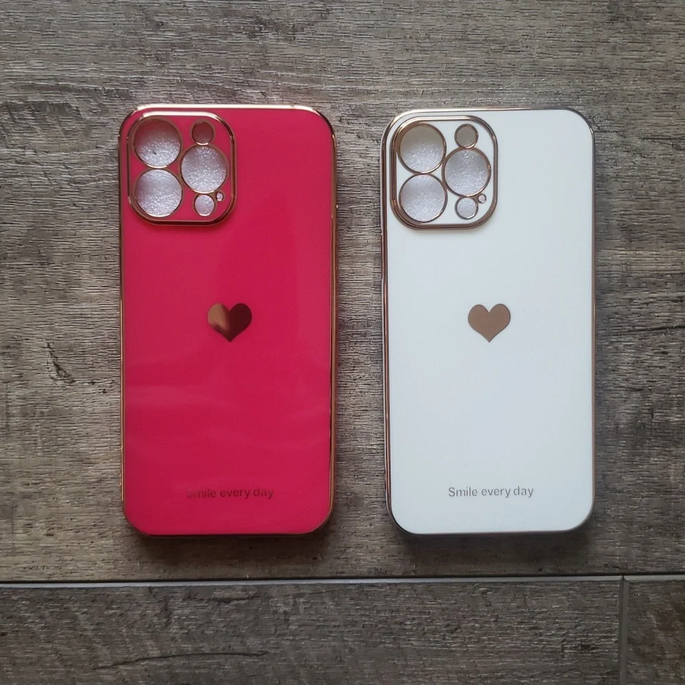 2 IPhone 13 PRO Max SMILE EVERY DAY phone cases.